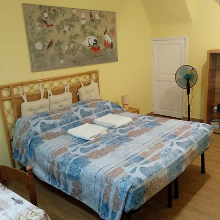 Luisa Rooms 2 - Apartment In The Heart Of Вернаца Екстериор снимка